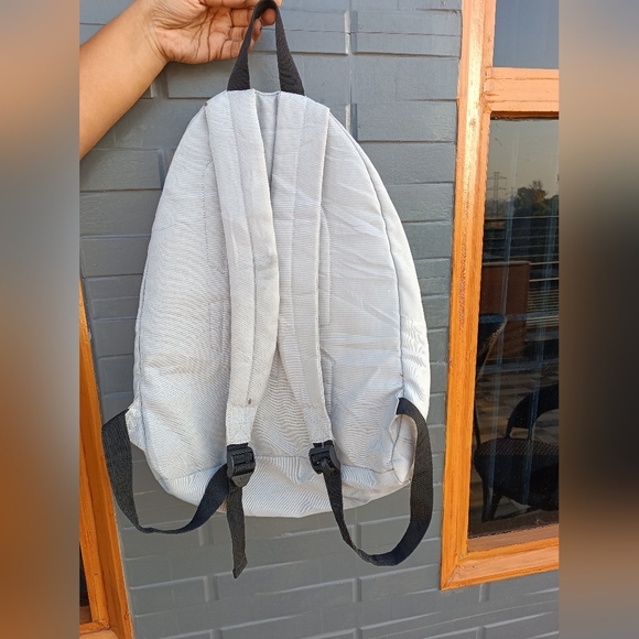 New Balance Mellow Backpack In Grey - Picture 13 of 15